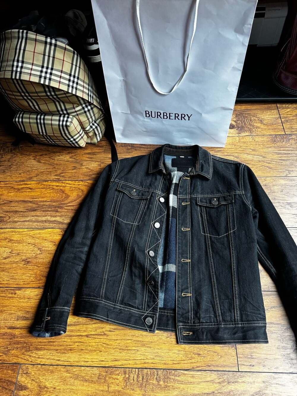 Burberry Brit Black Denim Jacket Plaid Lined Size M